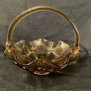 Viking Art Glass Epic Double Crimped Amber Glass Handled Double Flower Basket